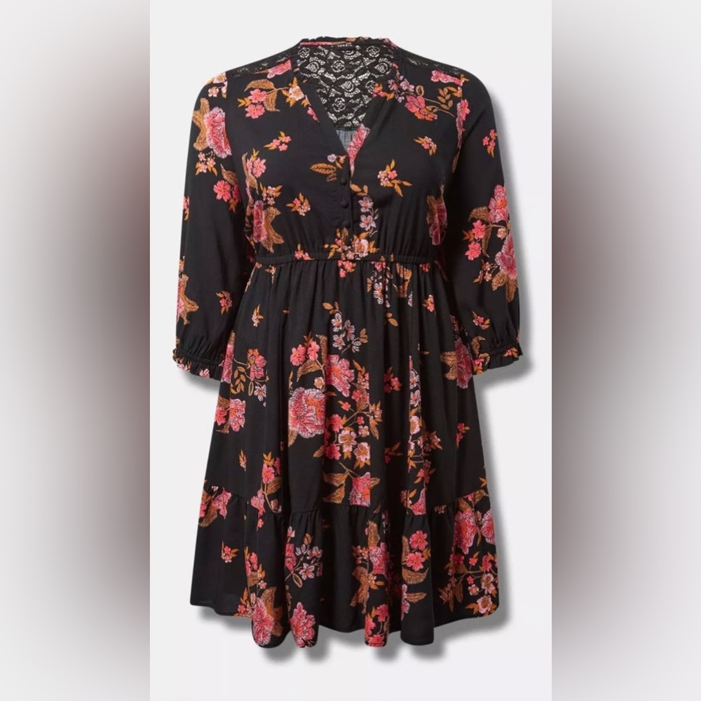 TORRID V NECK LENGTH MINI CHALLIS BLACK FLORAL DRESS SIZE 5